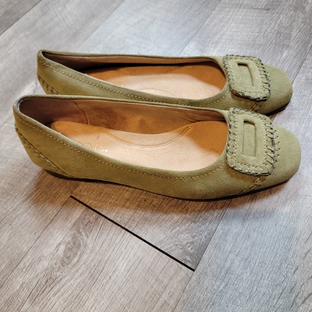 Women's Shoes